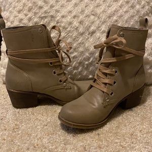 ROXY combat boots!